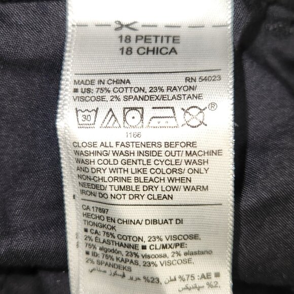 Old Navy Size 18P Rockstar Black Velvet Jeans Supper Skinny Mid Rise Petite NWT - Picture 6 of 7